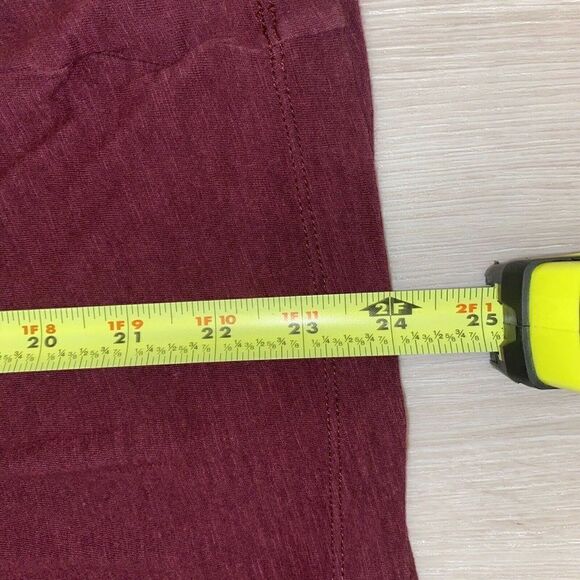 Eddie Bauer Maroon Beaded Short Sleeve Top L - Picture 7 of 7